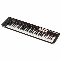 Master Keyboards (up to 61 Keys)